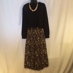 Vintage sag harbor mid calf skirt floral